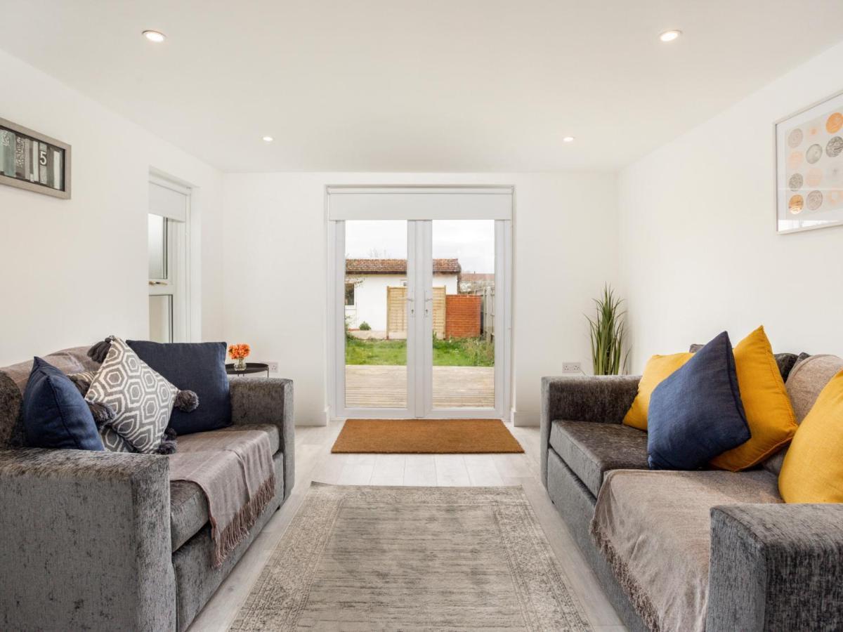 Outstanding 6 Sleeper - Great Location - Legoland Villa Windsor Exteriör bild